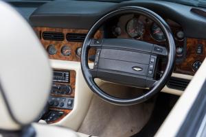Aston Martin Virage Volante 1992 года  (UK)